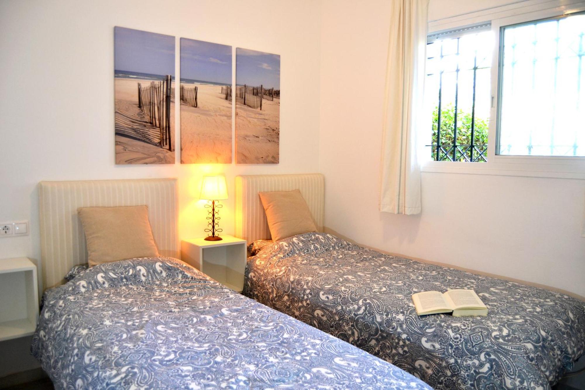 Luxury Garden Apartment - Walking Distance To The Sea Sitio de Calahonda 外观 照片